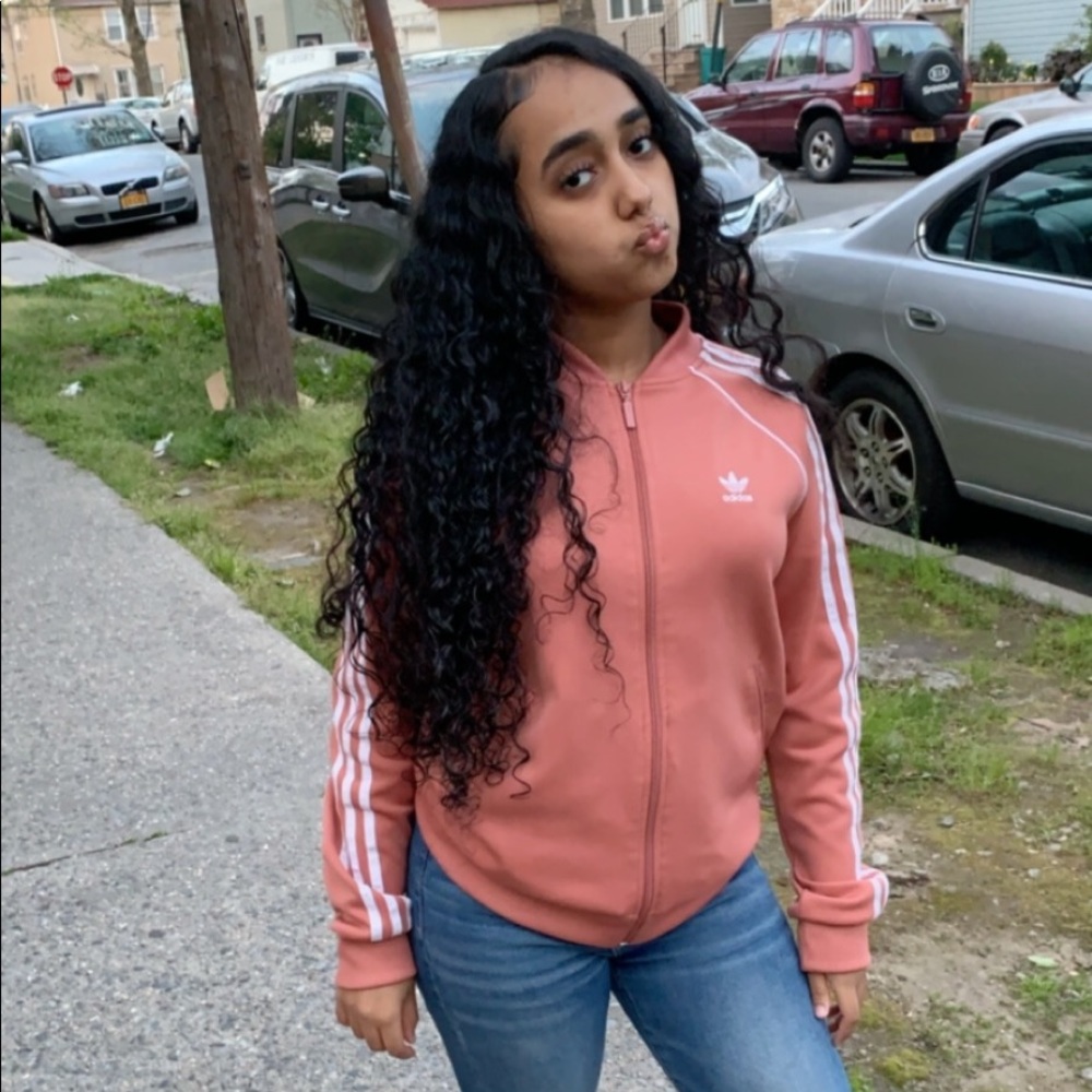 Meet your Posher, Camilla